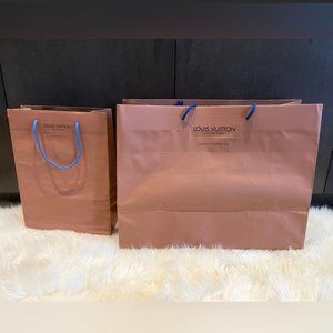 Set of 2 Louis vuitton shopping bags Authentic